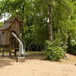 6p Bath-garden House-4g Pool-kids-dog * Hoenderloo