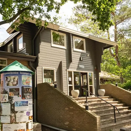 6p Bath-garden House-4g Pool-kids-dog *