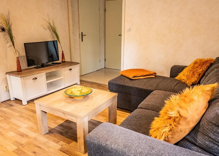 Alpstuga 6p Bath-garden House-4g Pool-kids-dog *